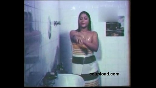 Mom bath in boy porn fuck video scene
