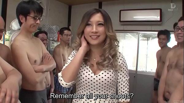 Subtitled japanese bikini gyaru cumshots scene