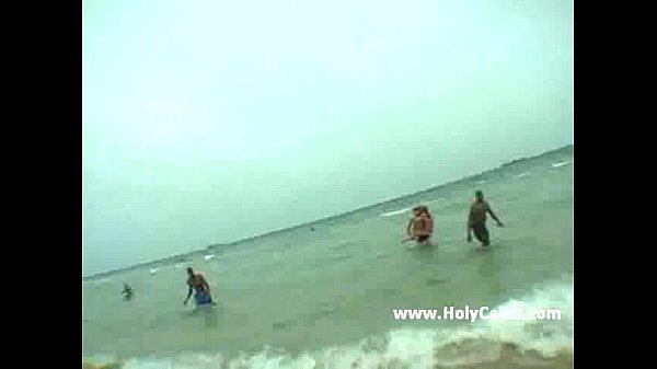 Nissi group beach sex scene