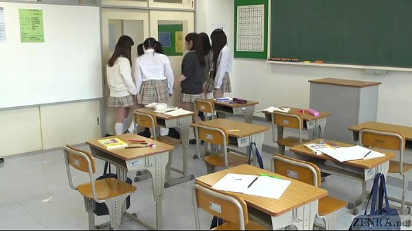 Japanese group class asses scene