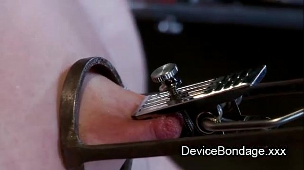 Liylith lavey fucking machines device bondage scene