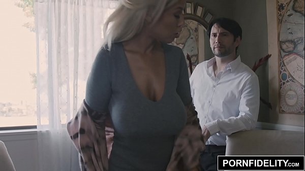 Beeg video brother fingers sister scene