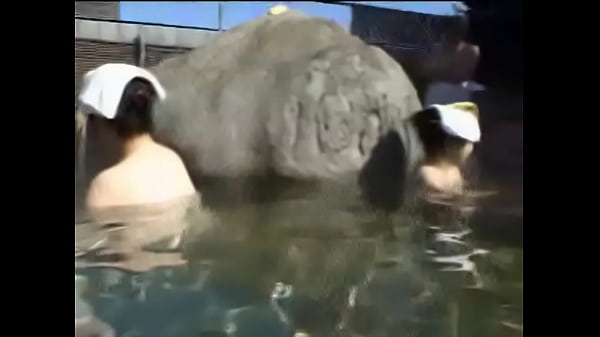 Japanese mother and daughter health spa scene