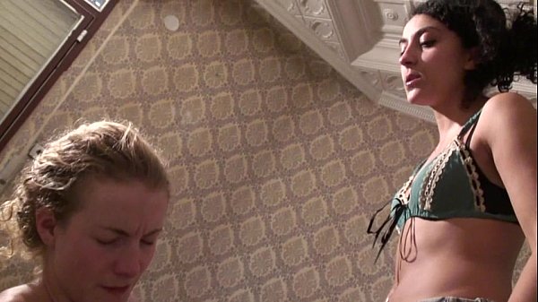 Pregnant lesbian kissing vomit scene