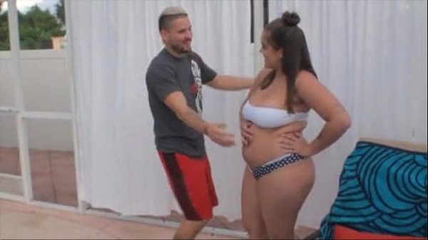 Sister geht pregnant scene
