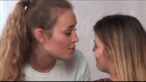 Old and young lesbian pregnant scene