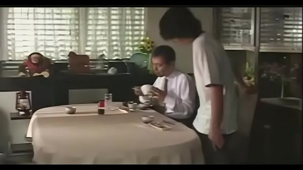 Japanese momupskirt son scene