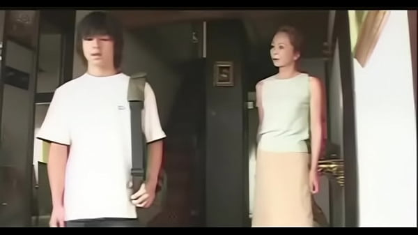 Japanese momupskirt son scene