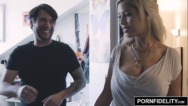 Beeg video brother fingers sister scene