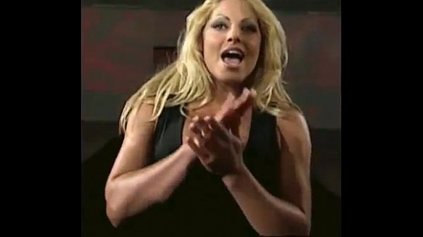 Wwe divas fisting scene